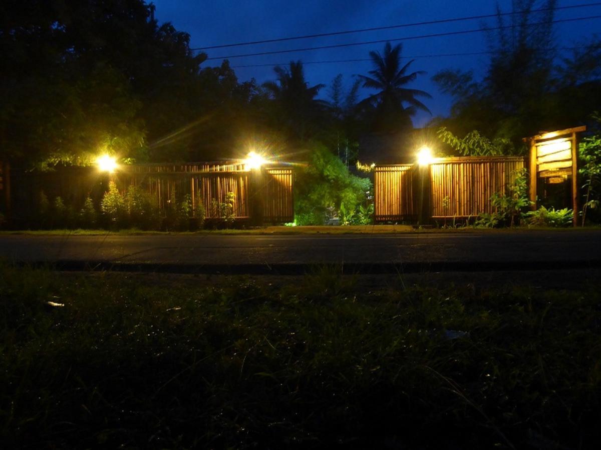Shibui Garden Bungalows And Restaurant Tanjung  Eksteriør bilde
